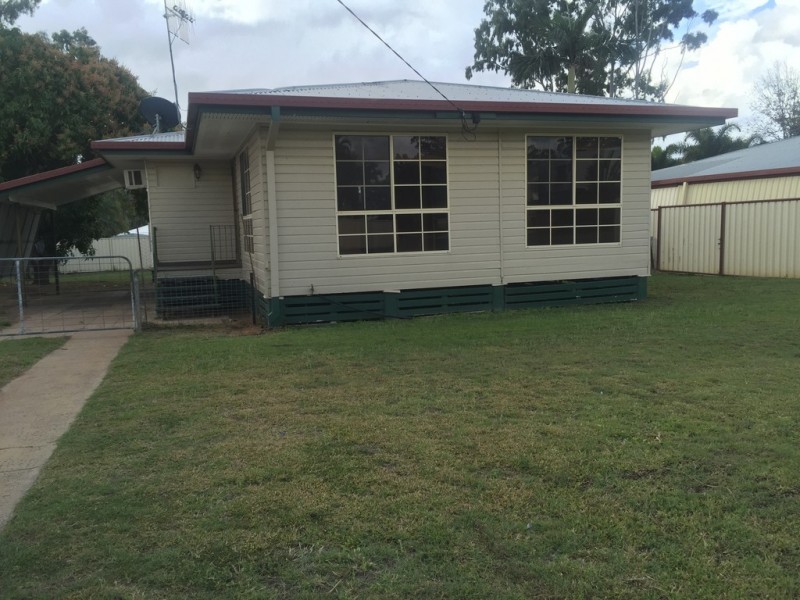 22 Leichhardt Drive, Moranbah QLD 4744