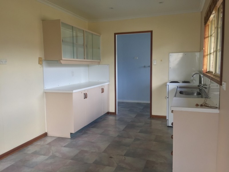 22 Leichhardt Drive, Moranbah QLD 4744