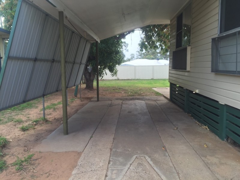 22 Leichhardt Drive, Moranbah QLD 4744