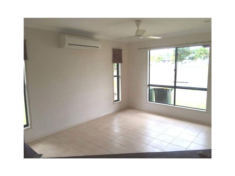 2 Avalon Drive, Eimeo QLD 4740