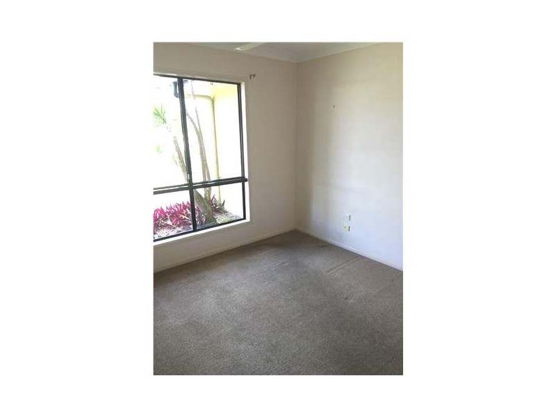 2 Avalon Drive, Eimeo QLD 4740