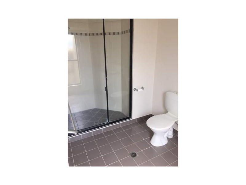 2 Avalon Drive, Eimeo QLD 4740