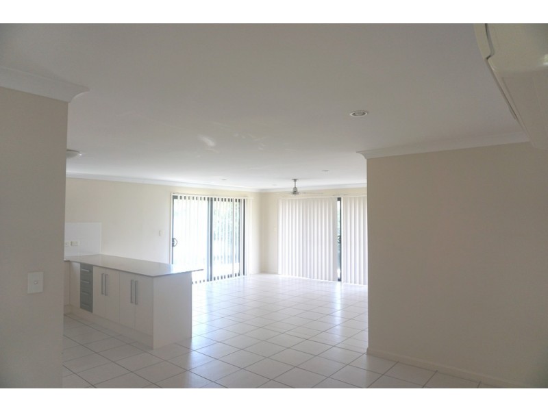 1 Narrabeen Street, Blacks Beach QLD 4740