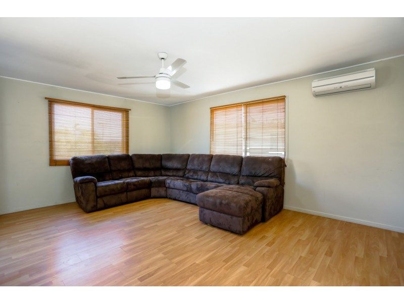 11 Wilson Crt, Eimeo QLD 4740