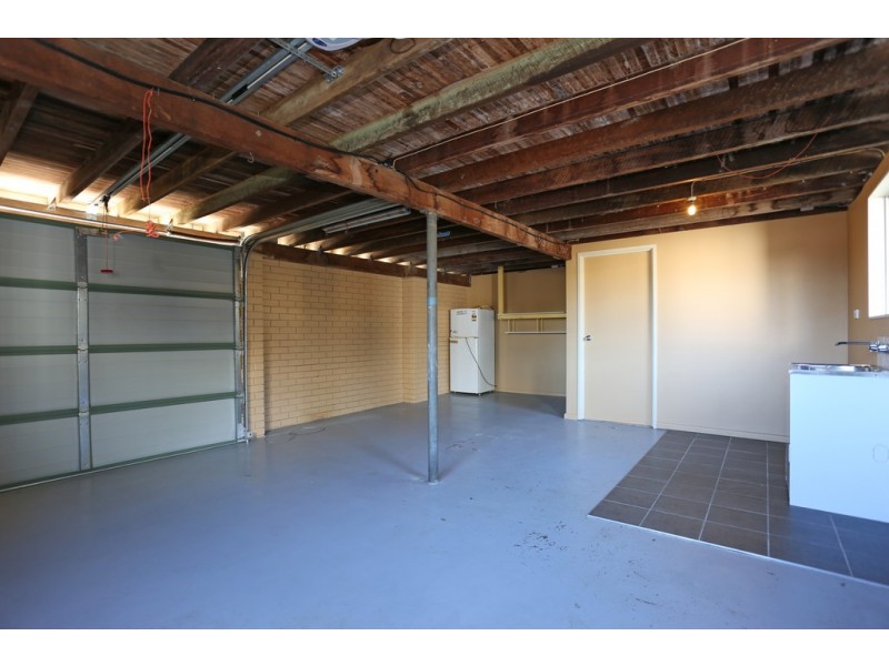 11 Wilson Crt, Eimeo QLD 4740