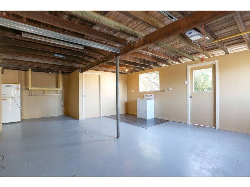 11 Wilson Crt, Eimeo QLD 4740