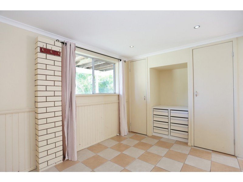 11 Wilson Crt, Eimeo QLD 4740