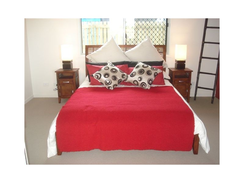 42 Sonoran Street, Rural View QLD 4740