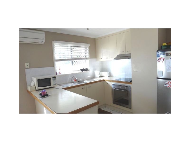 4/4 Morley Street, South Mackay QLD 4740