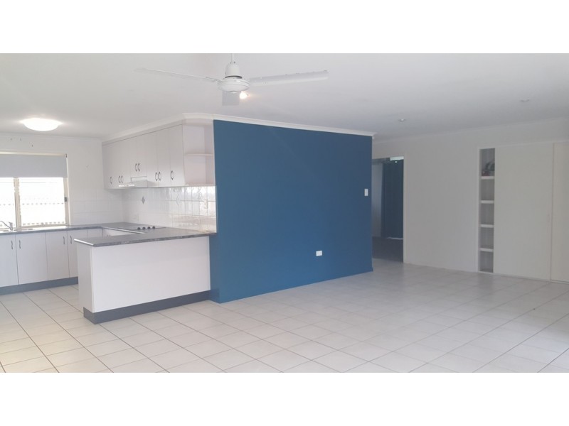 90 Emperor Drive, Andergrove QLD 4740