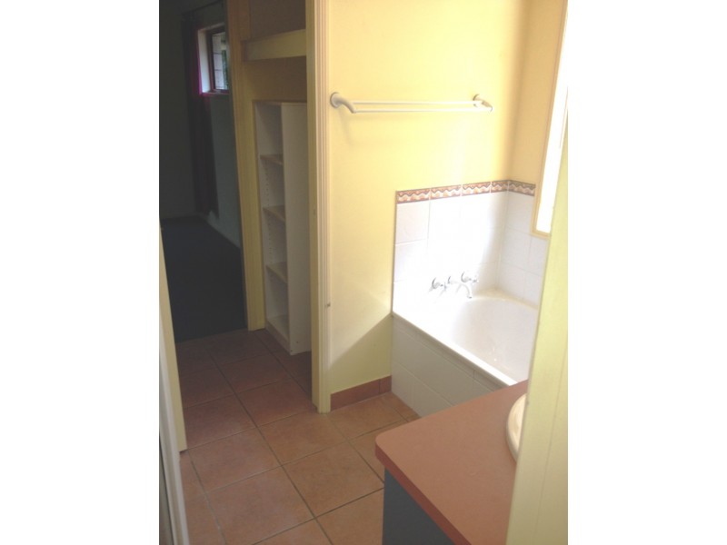 9 Culloden Place, Beaconsfield QLD 4740