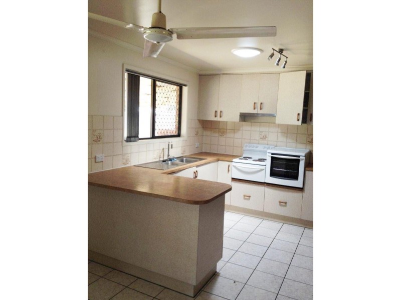 7 Wallace Court, South Mackay QLD 4740