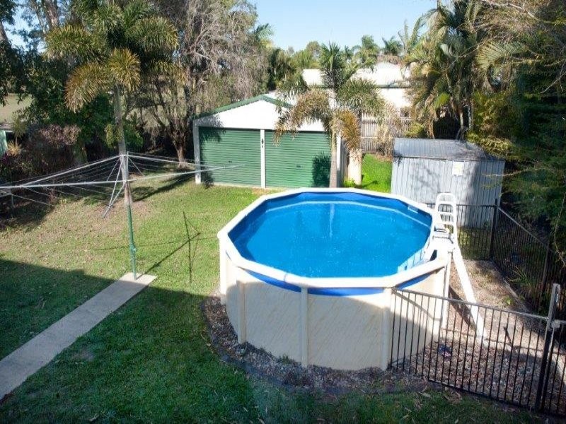 9 Peak Downs Hwy, Walkerston QLD 4751