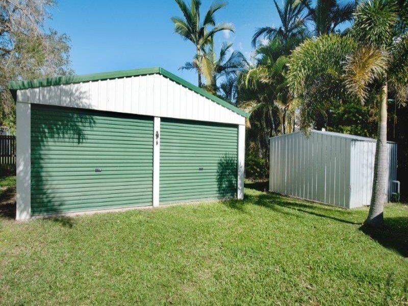 9 Peak Downs Hwy, Walkerston QLD 4751