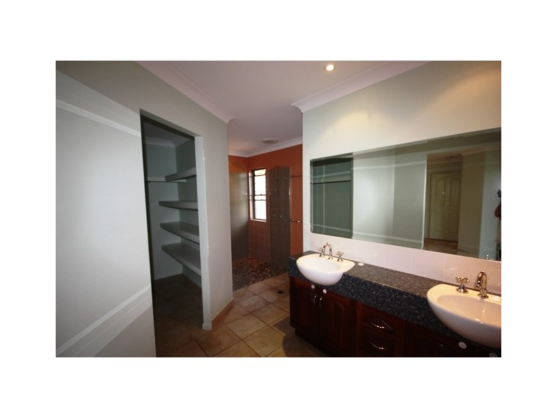 9 Fairmeadow Drive, Mount Pleasant QLD 4740