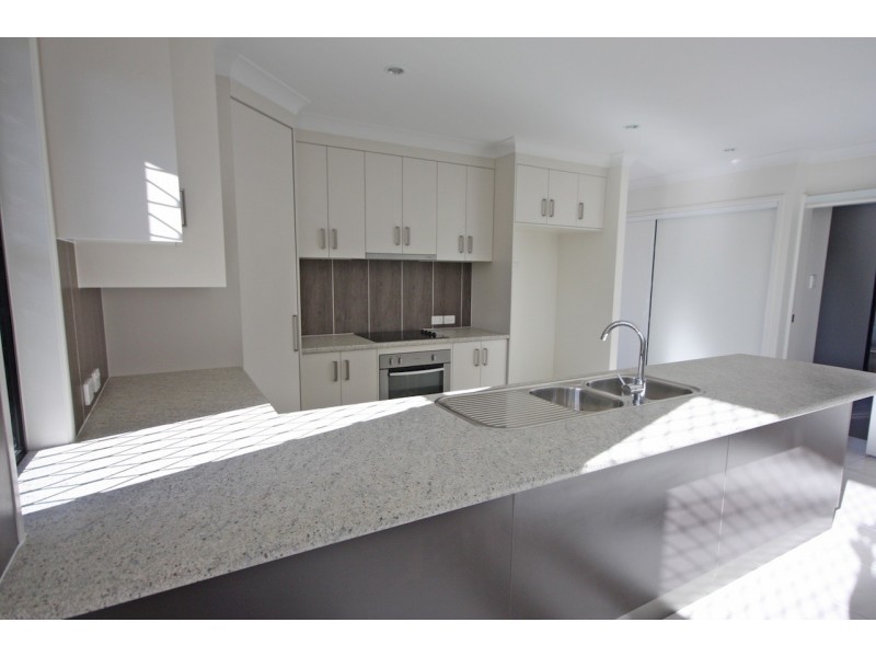 1/12 Kierra Drive, Andergrove QLD 4740