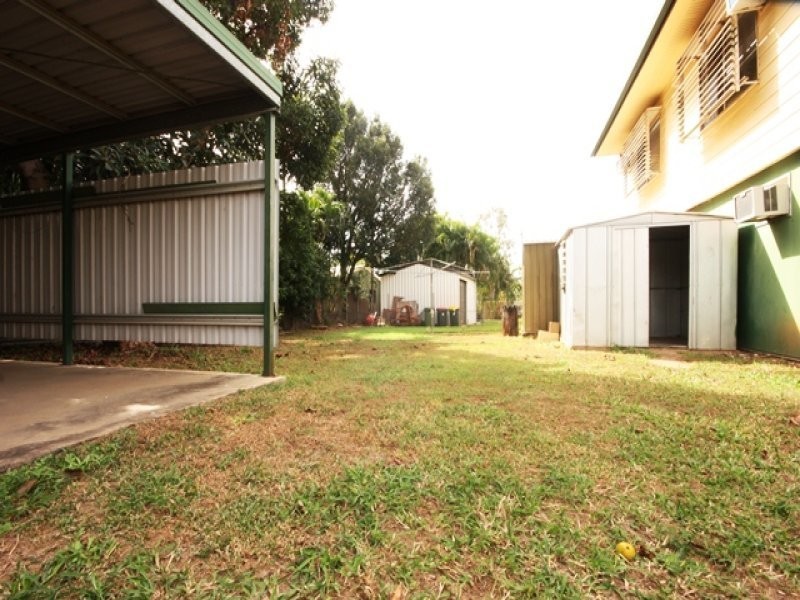 7 Bernborough Avenue, Moranbah QLD 4744