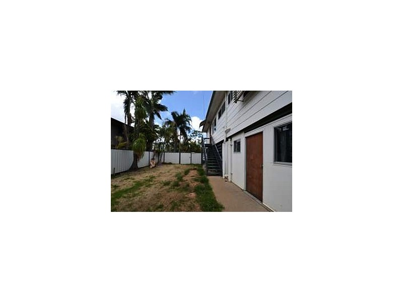 32 Clements St, Moranbah QLD 4744