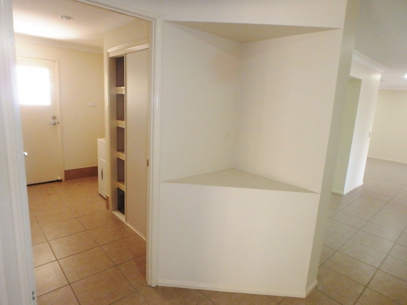 5 Whitehaven Drive, Blacks Beach QLD 4740