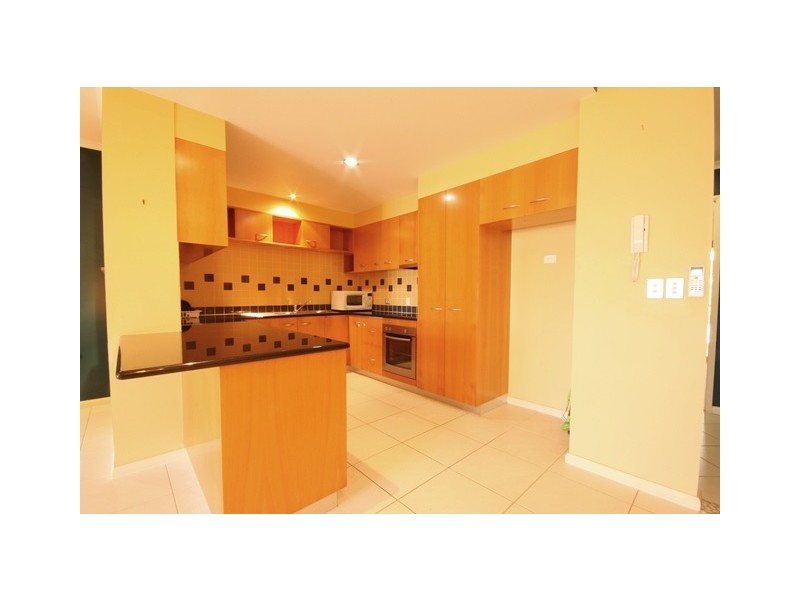 2/38 Beach Road, Dolphin Heads QLD 4740