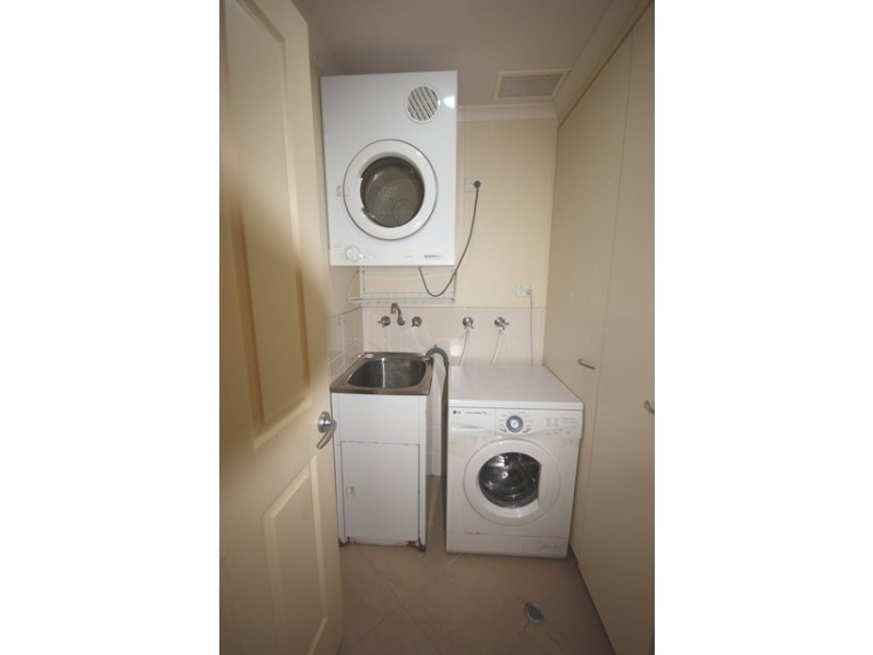 2/38 Beach Road, Dolphin Heads QLD 4740