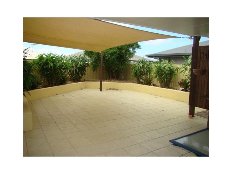 28 Companion Way, Shoal Point QLD 4750