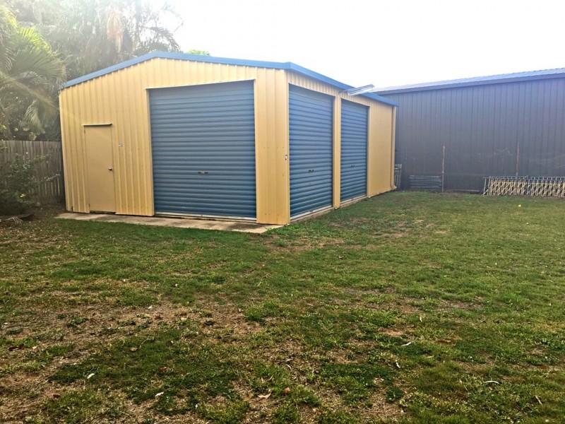 8 Cook Court, Moranbah QLD 4744