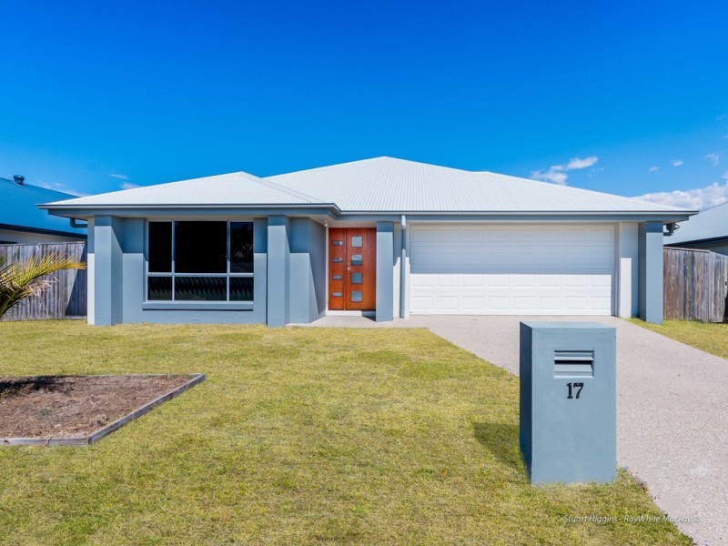 17 Galleon Circuit, Shoal Point QLD 4750