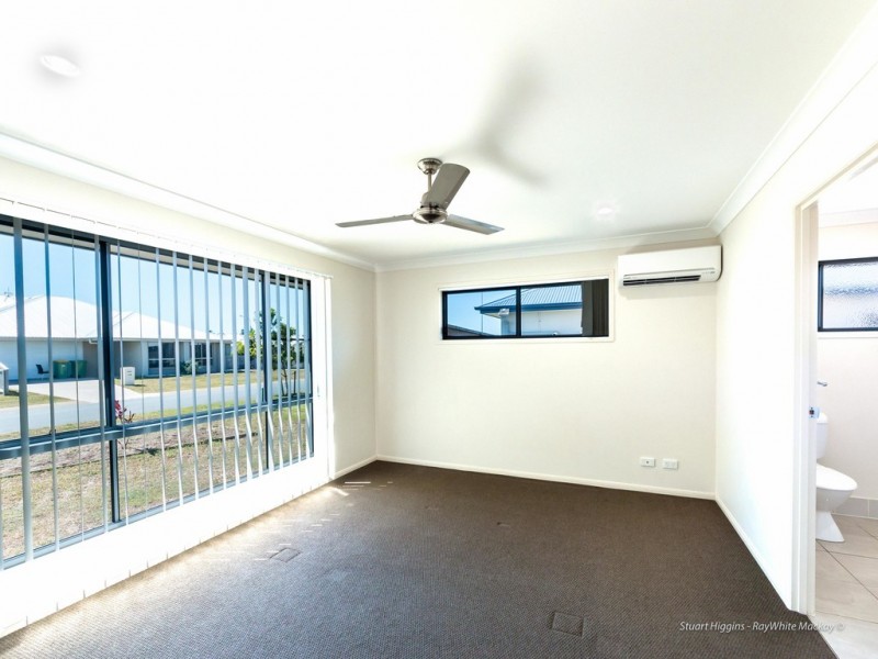 17 Galleon Circuit, Shoal Point QLD 4750