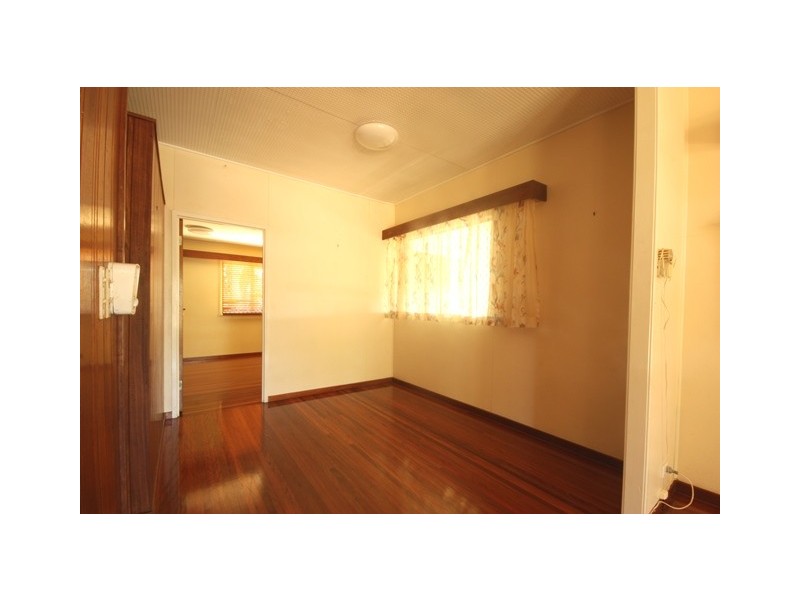 24 Bovey Street, North Mackay QLD 4740