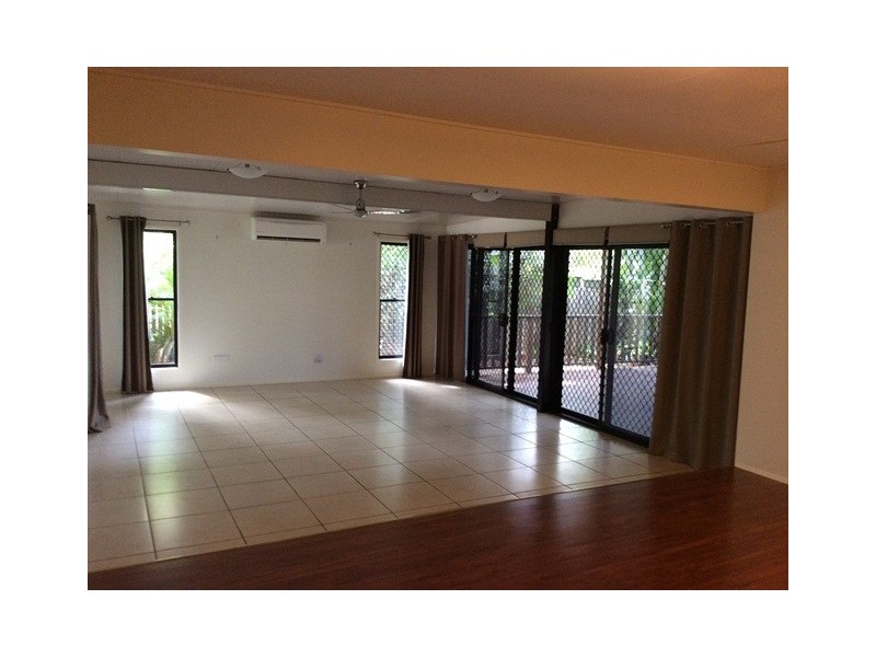 7 Archer Drive, Moranbah QLD 4744