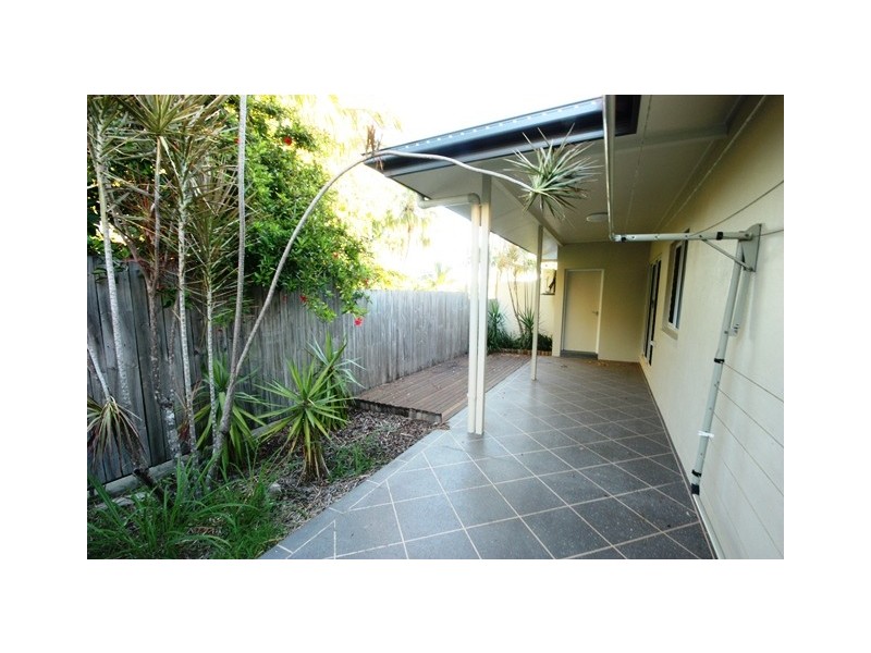 11/8 Admiral Drive, Dolphin Heads QLD 4740
