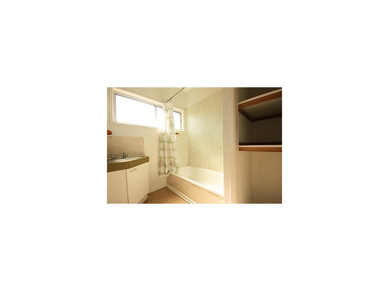 9 Jackson Avenue, Moranbah QLD 4744