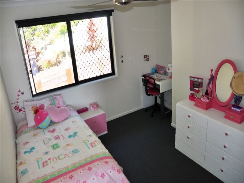 37 Village Circuit, Eimeo QLD 4740