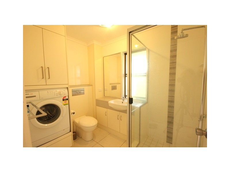 10/2 Beach Road, Dolphin Heads QLD 4740