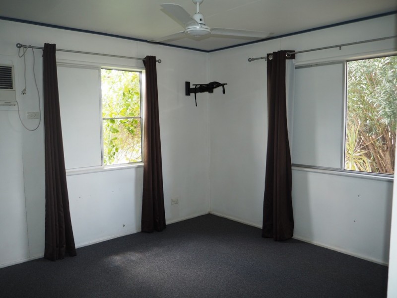 1 Singleton Street, Dysart QLD 4745