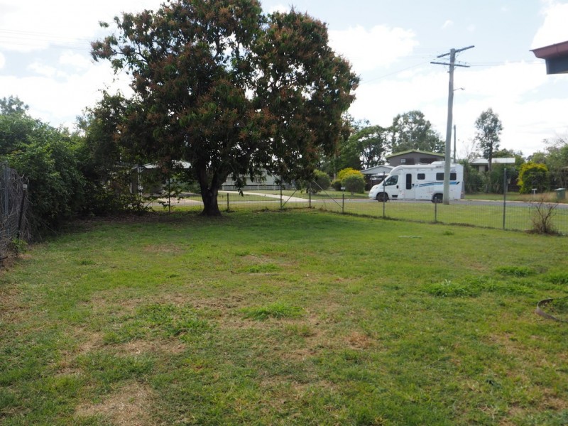 1 Singleton Street, Dysart QLD 4745