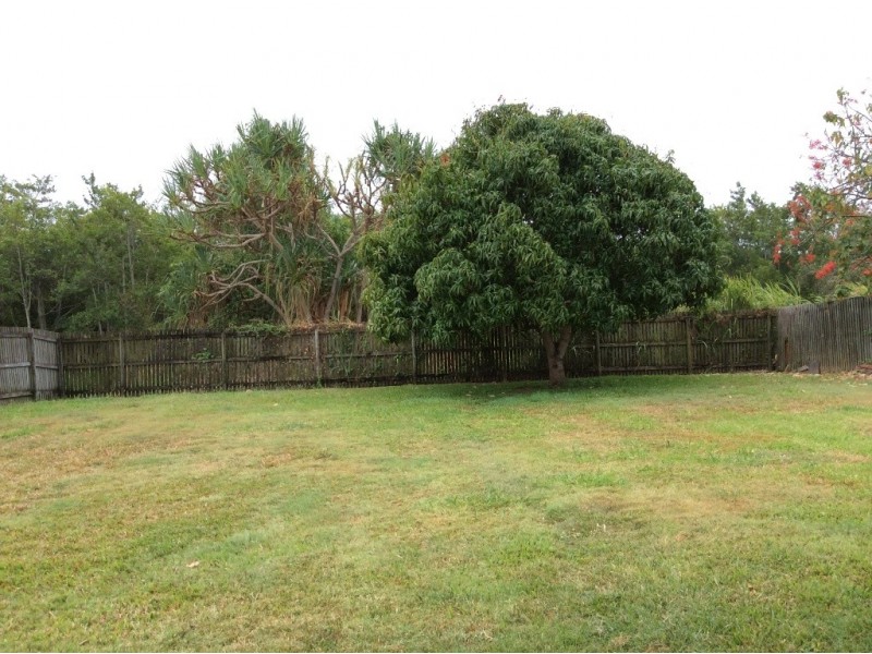 4 Busuttin Drive, Eimeo QLD 4740