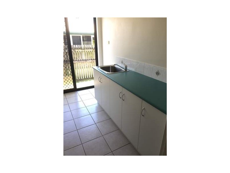 8 Marlin crt, Beaconsfield QLD 4740