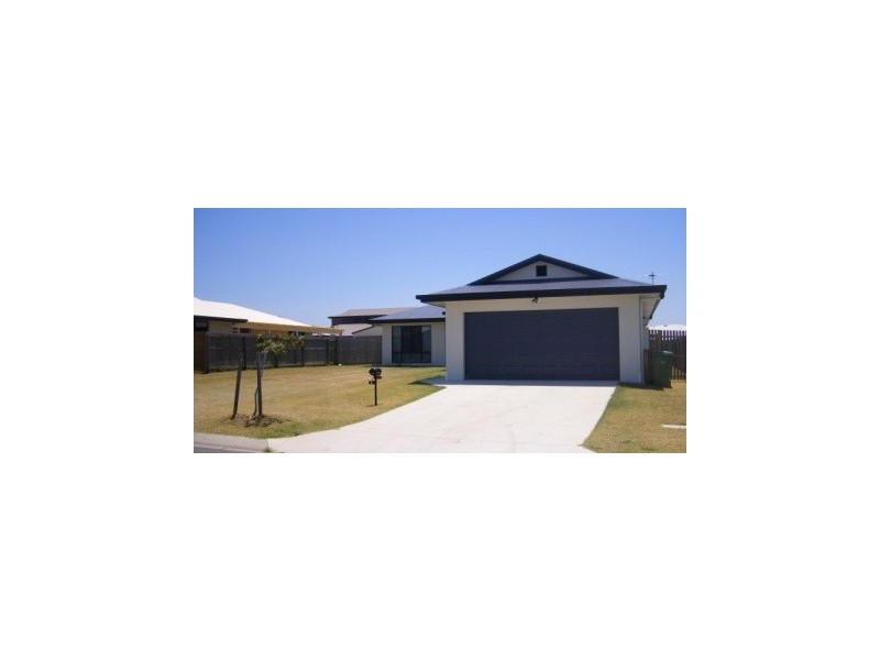 8 Marlin crt, Beaconsfield QLD 4740
