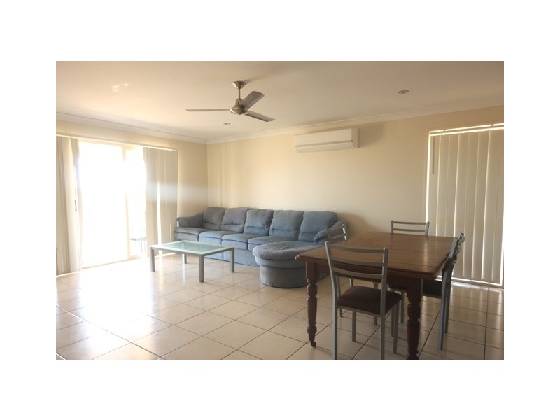 6 Halifax Place, Rural View QLD 4740