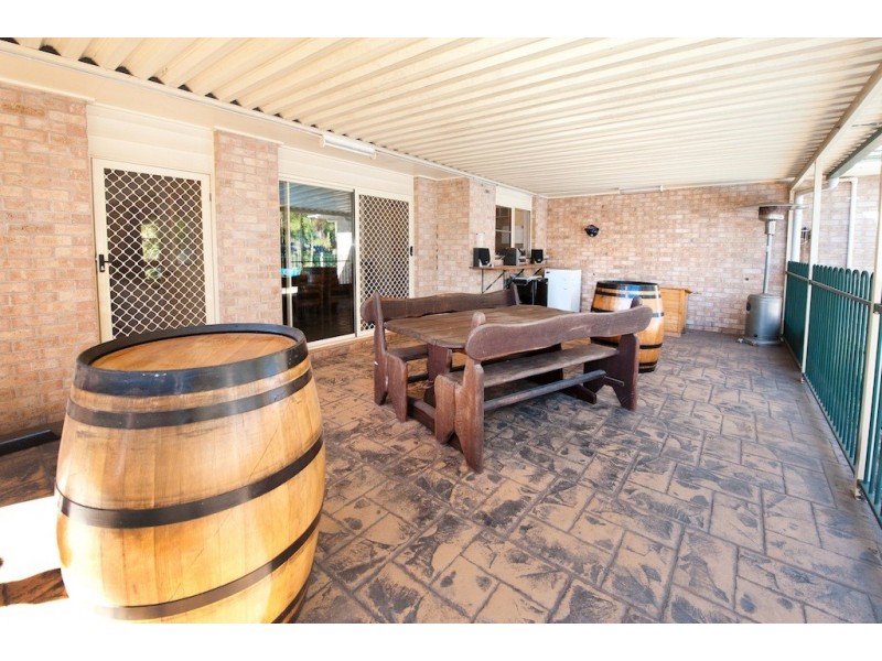 28 Elizabeth Drive, Bucasia QLD 4750