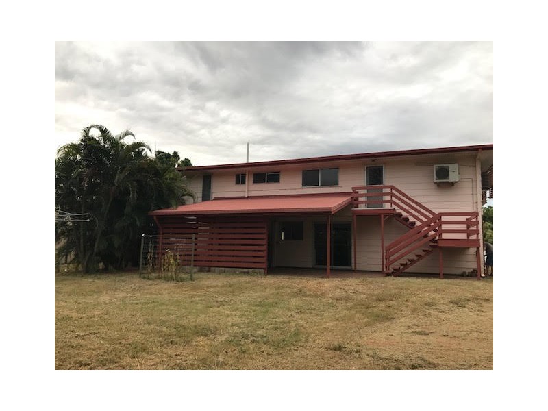 4 Grout Street, Moranbah QLD 4744