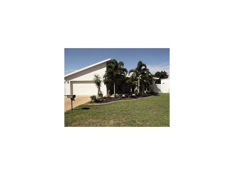 92 Clements Street, Moranbah QLD 4744