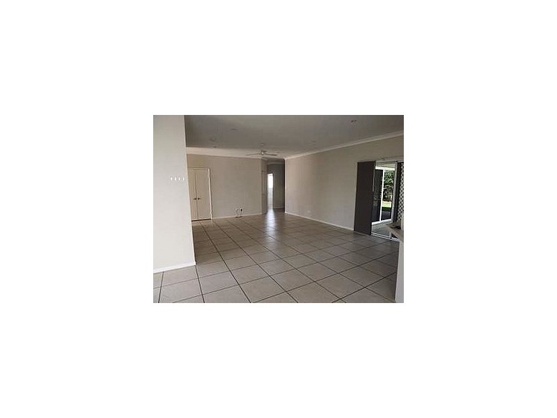 92 Clements Street, Moranbah QLD 4744
