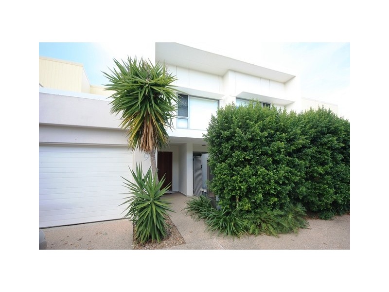 9/6-24 Belangason Way, Shoal Point QLD 4750