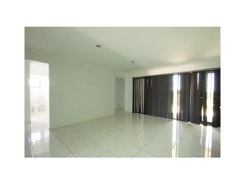 52 Lambert Drive, Moranbah QLD 4744