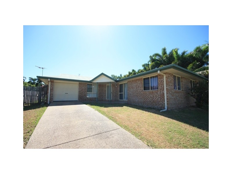 88 Slater Avenue, Blacks Beach QLD 4740