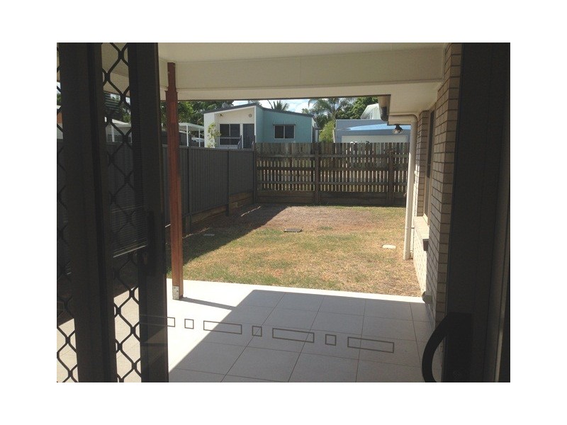 2 Robin Street, Moranbah QLD 4744