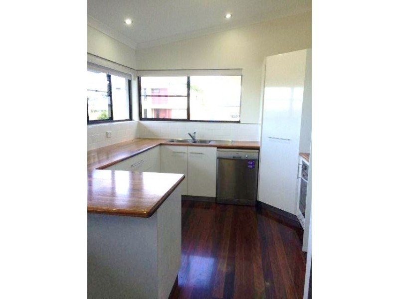 4 College Crt, North Mackay QLD 4740